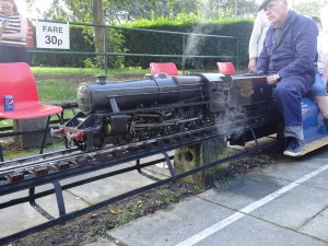 abbotsfield-park-urmston-udmes-running-day-18-9-16-stanier-black-5-4-6-0-5428c