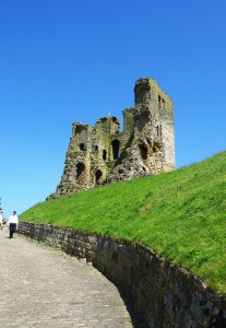 Scarborough castle great tower5