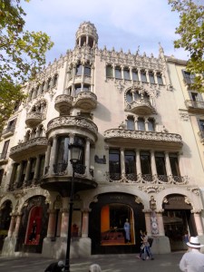 barcelona passeig de gracia casa lleo morera designed by montaner august 2017b