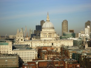 view-from-viewing-platform-at-tate-modern-towards-st-pauls