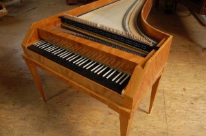 A McNulty reproduction fortepiano very similar to the one we heard. Note he lightweight construction and he lack of pedals.